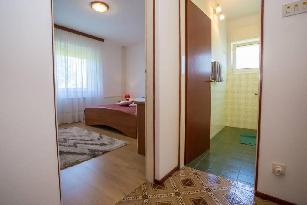 Garden View Apartment In Porec For 2 - 3 Persons ภายนอก รูปภาพ